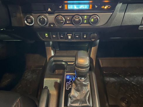Used 2020 Toyota Tacoma TRD Pro image 15