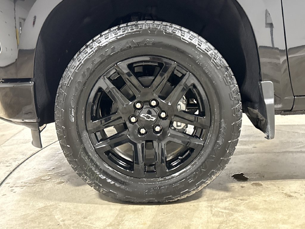 New 2026 Chevrolet Silverado 1500 RST w/ Z71 Off-Road Package AWD/4WD image 27