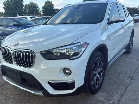 Used 2018 BMW X1 xDrive28i AWD/4WD image 1