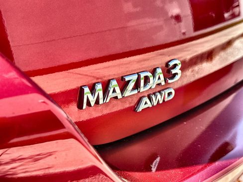 Used 2025 MAZDA MAZDA3 2.5 Turbo Sedan w/Premium Plus image 15