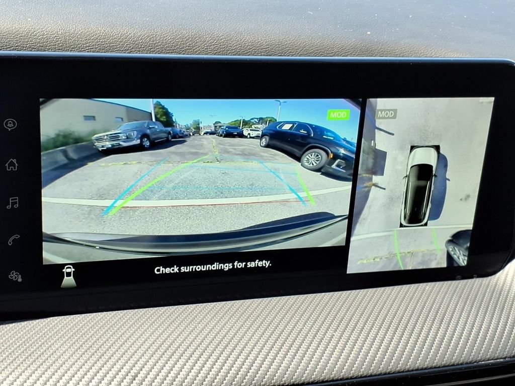 Used 2025 Nissan Kicks SR AWD/4WD image 20