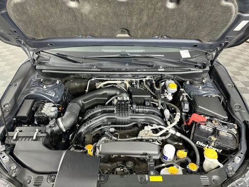 Used 2018 Subaru Crosstrek 2.0i Premium AWD/4WD image 31