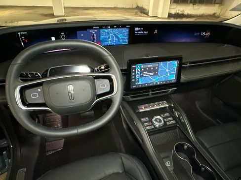 New 2026 Lincoln Nautilus Premier w/ Equipment Group 102A image 28