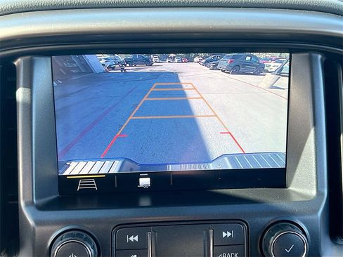 Used 2019 Chevrolet Colorado Z71 image 14