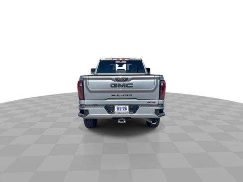 Used 2025 GMC Sierra 2500 AT4 w/ AT4 Premium Plus Package image 7