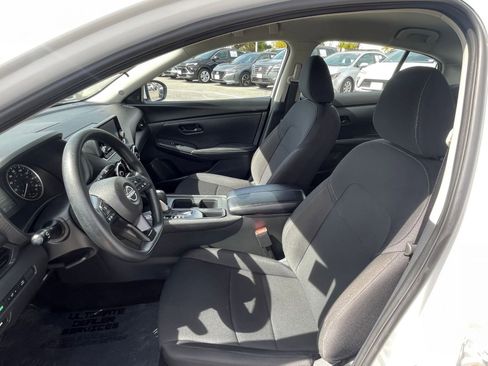 Used 2025 Nissan Sentra S image 27