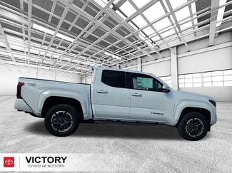 New 2025 Toyota Tacoma TRD Sport video 2