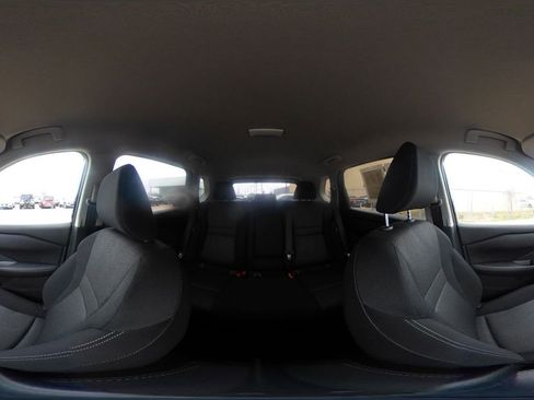 Used 2025 Nissan Rogue SV image 44