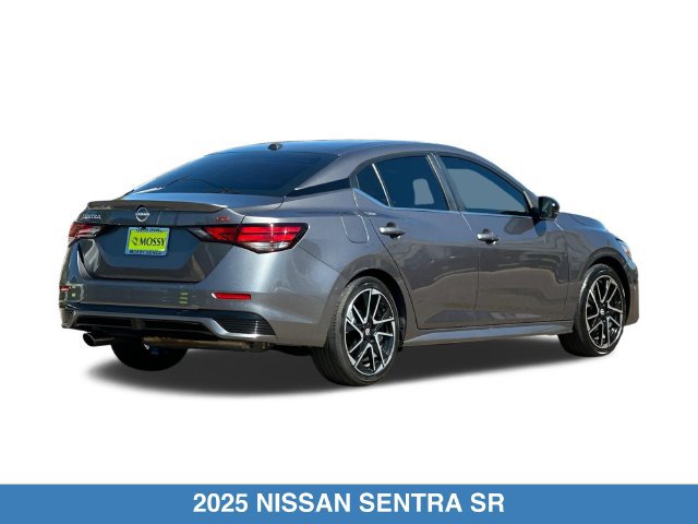 Used 2025 Nissan Sentra SR w/ SR Premium Package FWD image 5