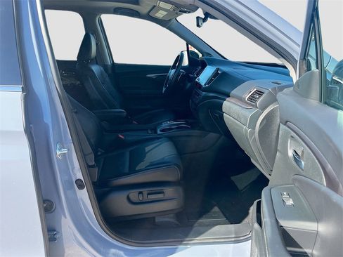 Used 2023 Honda Ridgeline RTL-E image 31