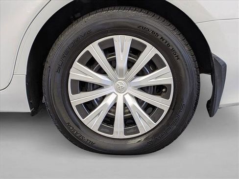 Used 2024 Toyota Camry LE image 20