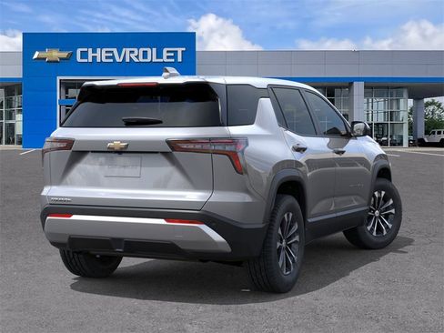 New 2026 Chevrolet Equinox LT w/ Convenience Package II image 4