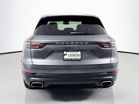 Used 2020 Porsche Cayenne AWD/4WD image 5