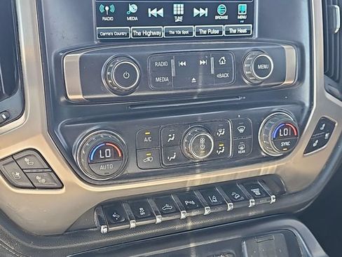 Used 2019 GMC Sierra 3500 Denali AWD/4WD image 25