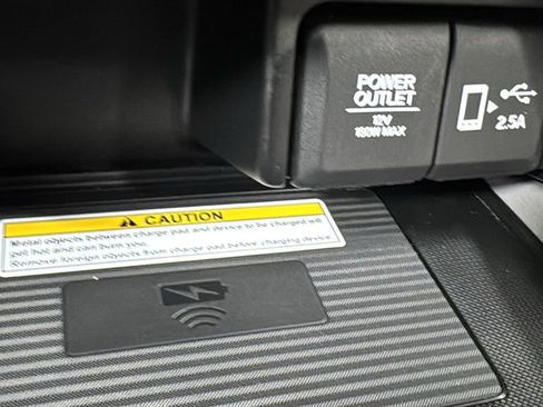 Used 2022 Honda Pilot Elite image 30