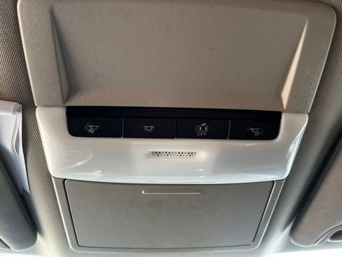 Used 2023 Nissan Altima 2.5 SR image 22