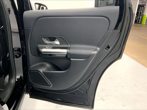 Used 2026 Mercedes-Benz GLA 250 image 11