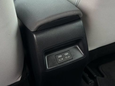 Used 2026 Toyota Corolla LE FWD image 14