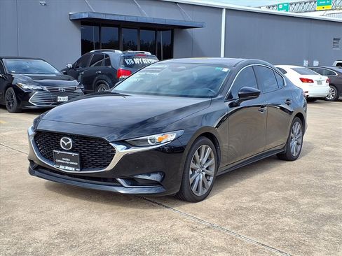 Certified 2025 MAZDA MAZDA3 2.5 S Sedan w/ Preferred Pkg FWD image 3