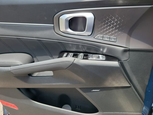 New 2026 Kia Sorento SX Prestige AWD/4WD image 16