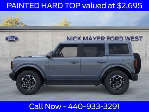 New 2025 Ford Bronco Outer Banks image 4