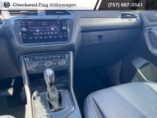 Used 2021 Volkswagen Tiguan SE w/ Panoramic Sunroof Package AWD/4WD image 33