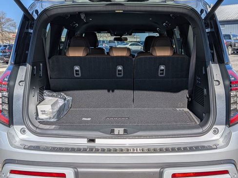 New 2026 Nissan Armada SL w/ Captain's Chari Seat Package image 32