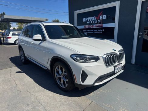 Used 2023 BMW X3 sDrive30i w/ Premium Package RWD image 1
