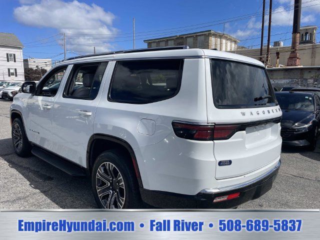 Used 2024 Jeep Wagoneer Series II w/ Flexible Seating Group AWD/4WD image 9