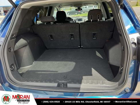 Used 2020 Chevrolet Equinox LT w/ Driver Convenience Package FWD image 12