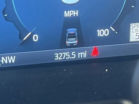 Used 2026 Ford F250 Platinum w/ FX4 Off-Road Package image 17