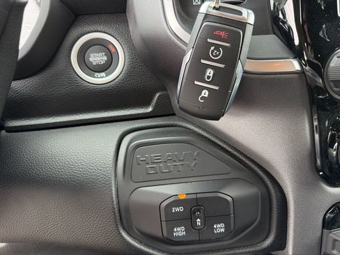 New 2025 RAM 2500 Big Horn image 30