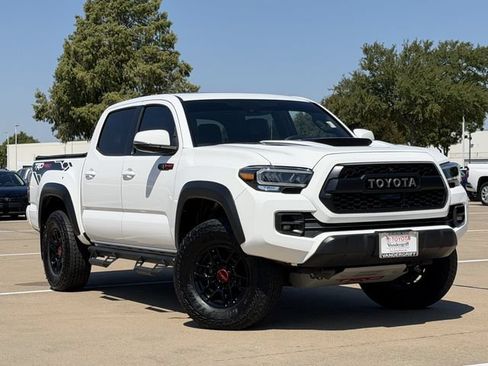 Used 2021 Toyota Tacoma TRD Pro AWD/4WD image 2