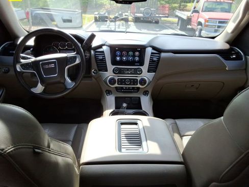 Used 2015 GMC Yukon XL SLT RWD image 21