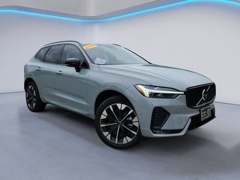 Used 2026 Volvo XC60 B5 Plus w/ Protection Package Premier AWD/4WD image 2
