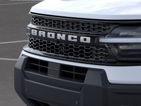 New 2026 Ford Bronco Sport Outer Banks w/ Outer Banks Tech Package+ AWD/4WD image 17