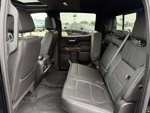 Used 2020 Chevrolet Silverado 1500 High Country w/ Technology Package AWD/4WD image 15