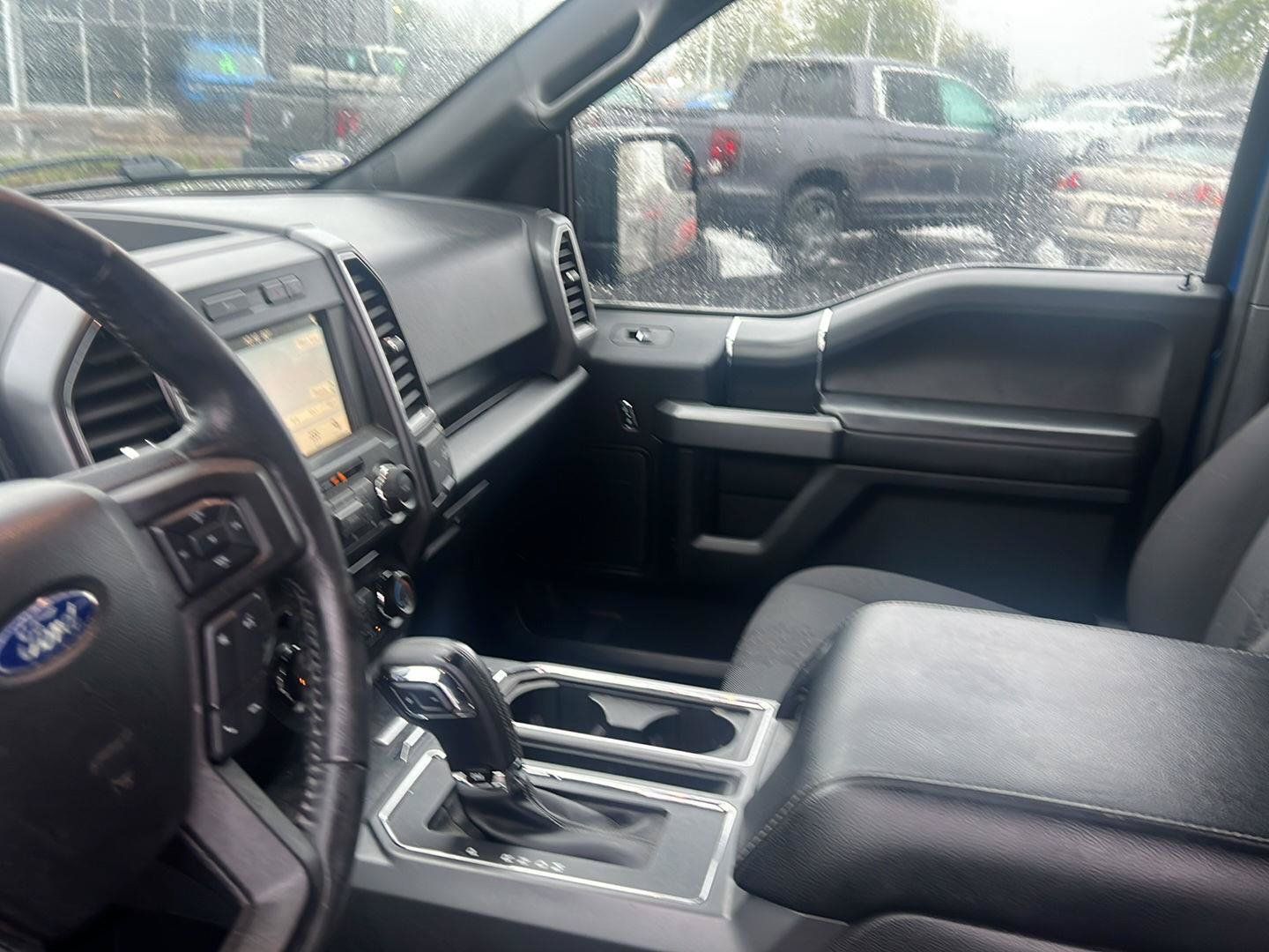 Used 2018 Ford F150 XLT w/ Equipment Group 302A Luxury AWD/4WD image 18