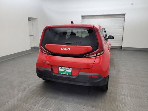 Used 2022 Kia Soul LX w/ Technology Package FWD image 7