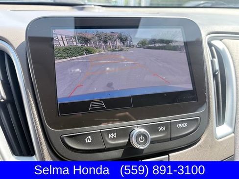 Used 2024 Chevrolet Malibu LT FWD image 18