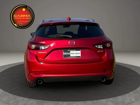 Used 2017 MAZDA MAZDA3 Grand Touring FWD image 4