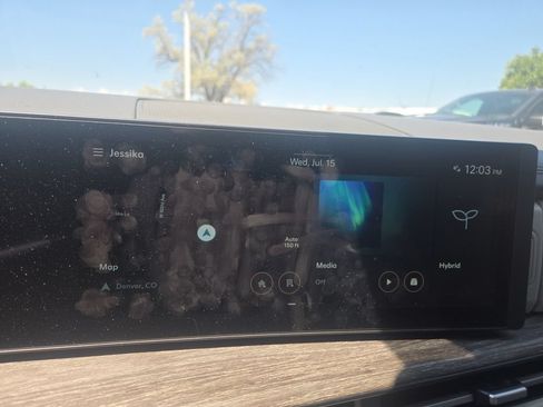 Used 2025 Hyundai Santa Fe Calligraphy AWD/4WD image 29