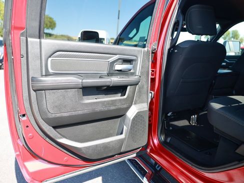 Used 2026 RAM 2500 Big Horn AWD/4WD image 36