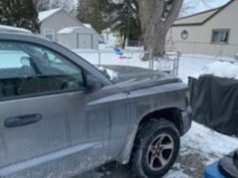Used 2008 Dodge Dakota SXT image 1