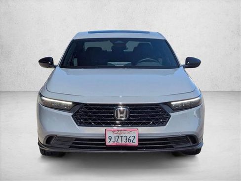 Used 2024 Honda Accord Sport image 2