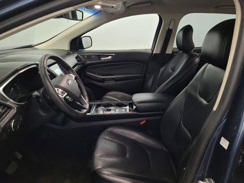 Used 2019 Ford Edge Titanium AWD/4WD image 17