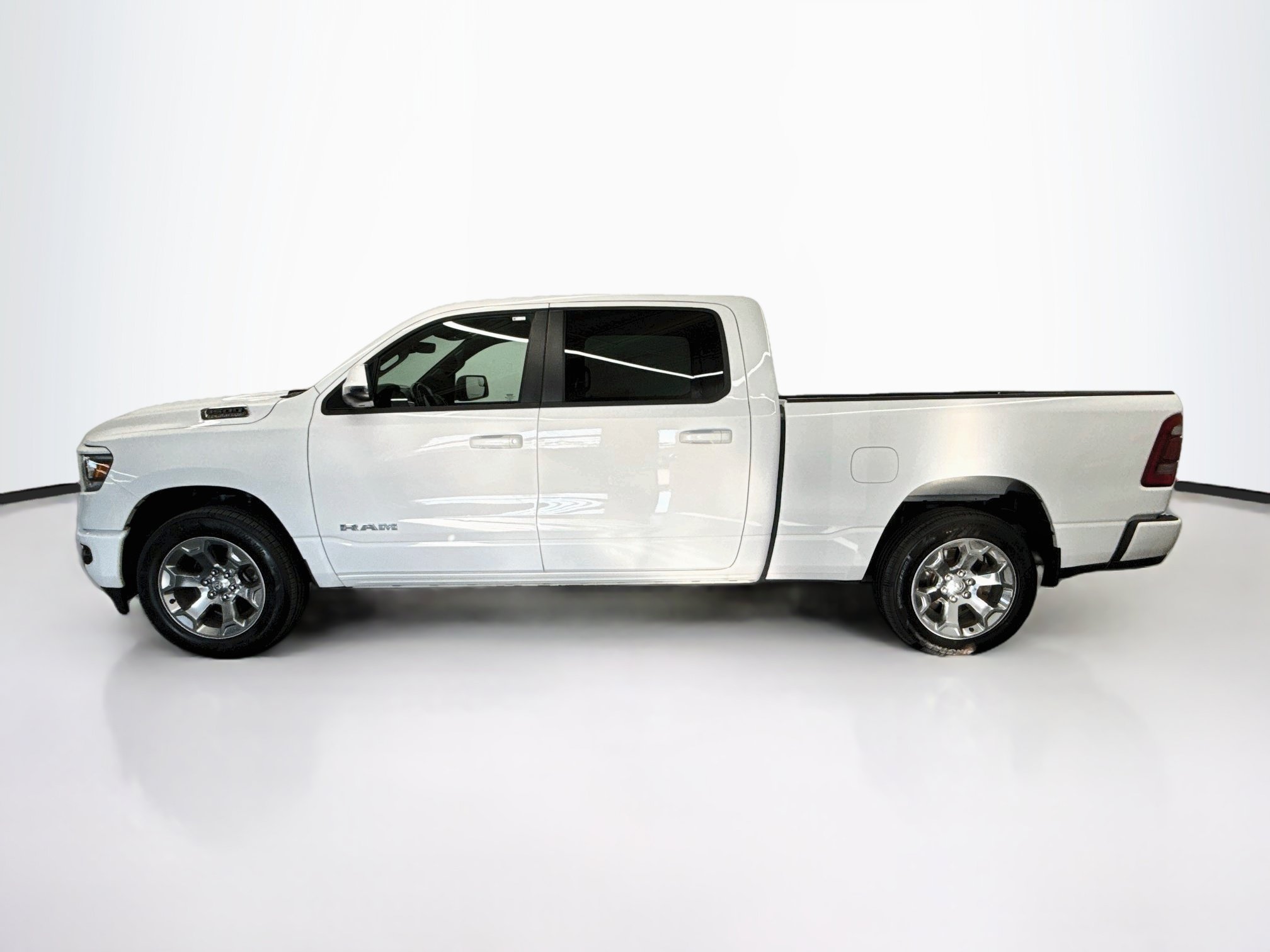 Used 2023 RAM 1500 Big Horn AWD/4WD image 4