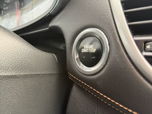 Used 2018 Chevrolet Trax LT w/ LT Convenience Package image 40