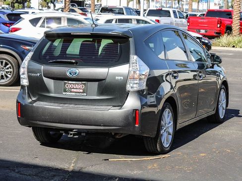 Used 2012 Toyota Prius V Five FWD image 4