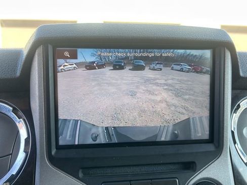 Used 2015 Ford F250 Platinum image 42